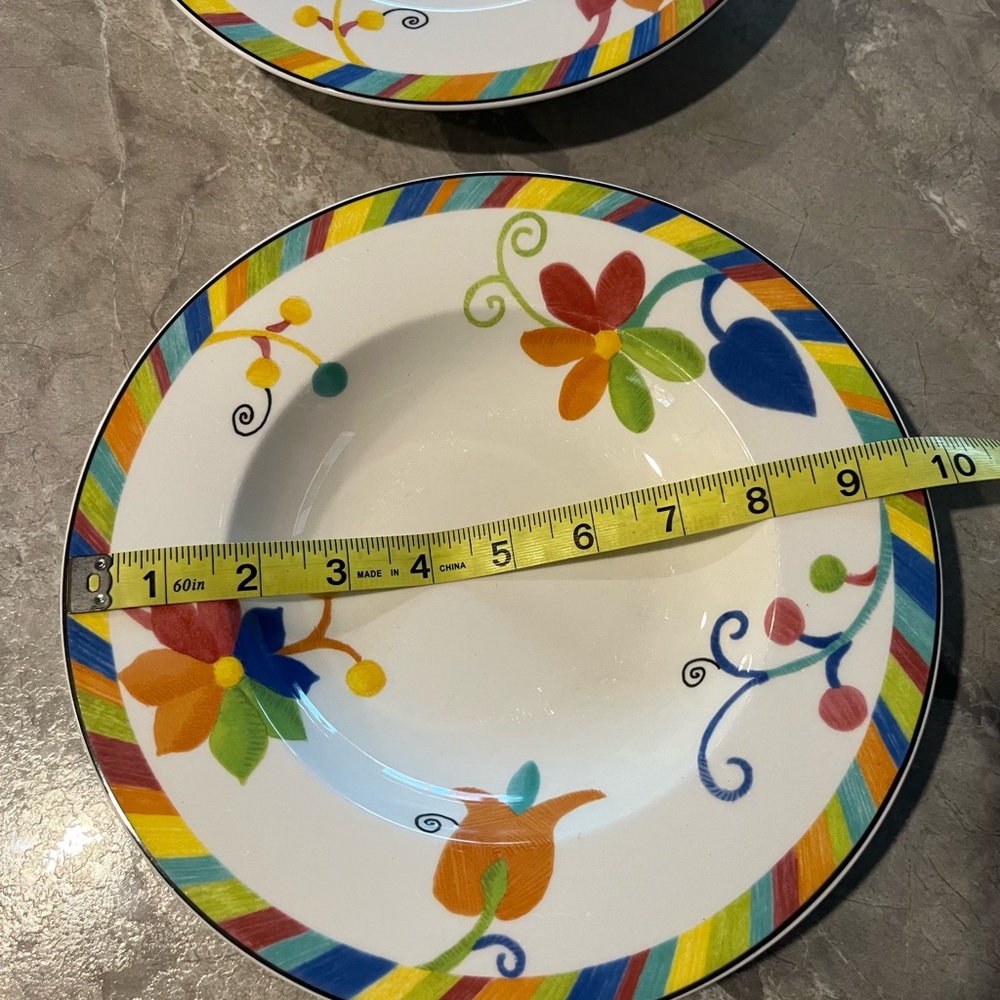 (7) Villeroy & Boch Wonderful World Ipanema Rimmed Soup Bowls - Picture 4 of 5